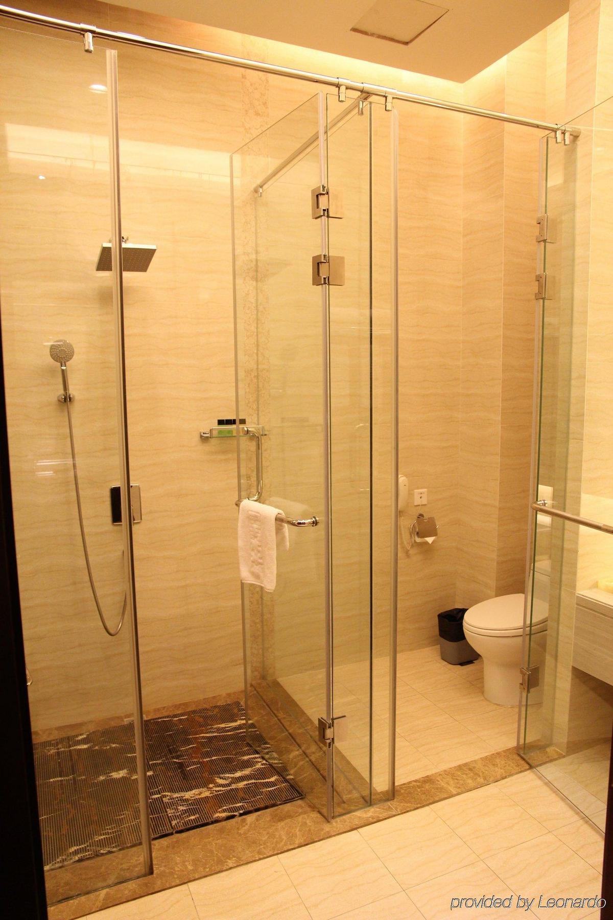 Water Way Hotel Гуанчжоу Екстер'єр фото